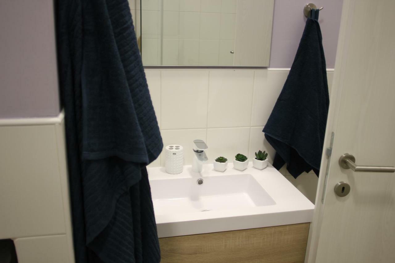 Cozy Apartment In Center Of ริเยกา ภายนอก รูปภาพ